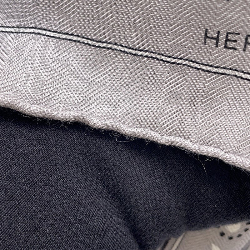 エルメス スカーフ カレ65 ガルルルルル!GRRRRR!  HERMES カシミヤ シルク2023年秋冬