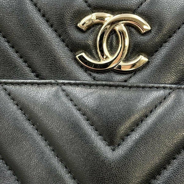 シャネル ハンドバッグ シェブロン ココマーク ボーリングバッグ ラムスキン CHANEL 2way 黒