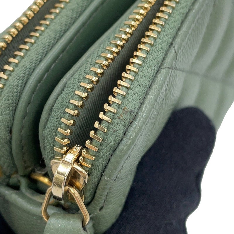 シャネル チェーンウォレット ココマーク マトラッセ キルティング キャビアスキン A82527 CHANEL 財布