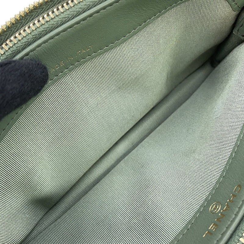 シャネル チェーンウォレット ココマーク マトラッセ キルティング キャビアスキン A82527 CHANEL 財布