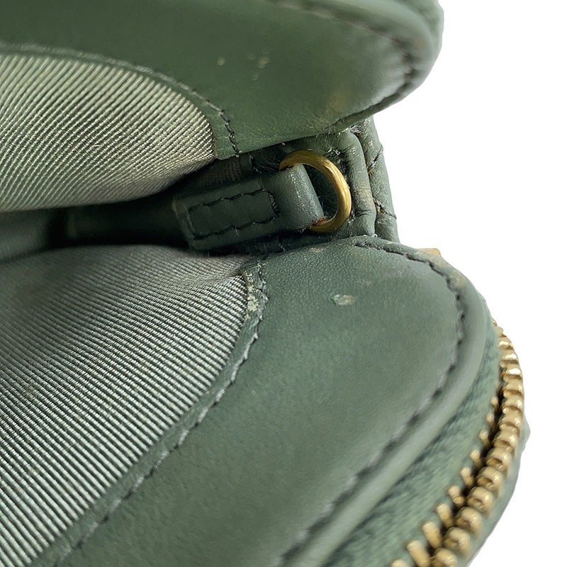 シャネル チェーンウォレット ココマーク マトラッセ キルティング キャビアスキン A82527 CHANEL 財布