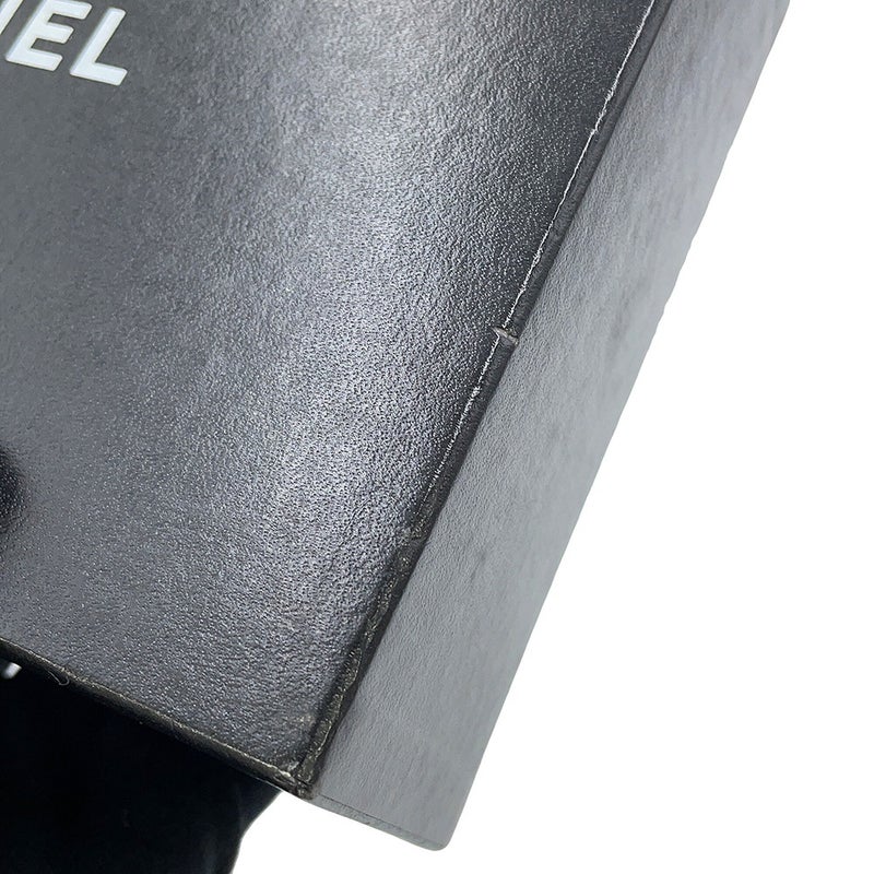 シャネル チェーンウォレット ココマーク マトラッセ キルティング キャビアスキン A82527 CHANEL 財布