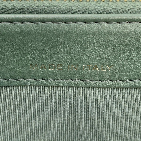 シャネル チェーンウォレット ココマーク マトラッセ キルティング キャビアスキン A82527 CHANEL 財布