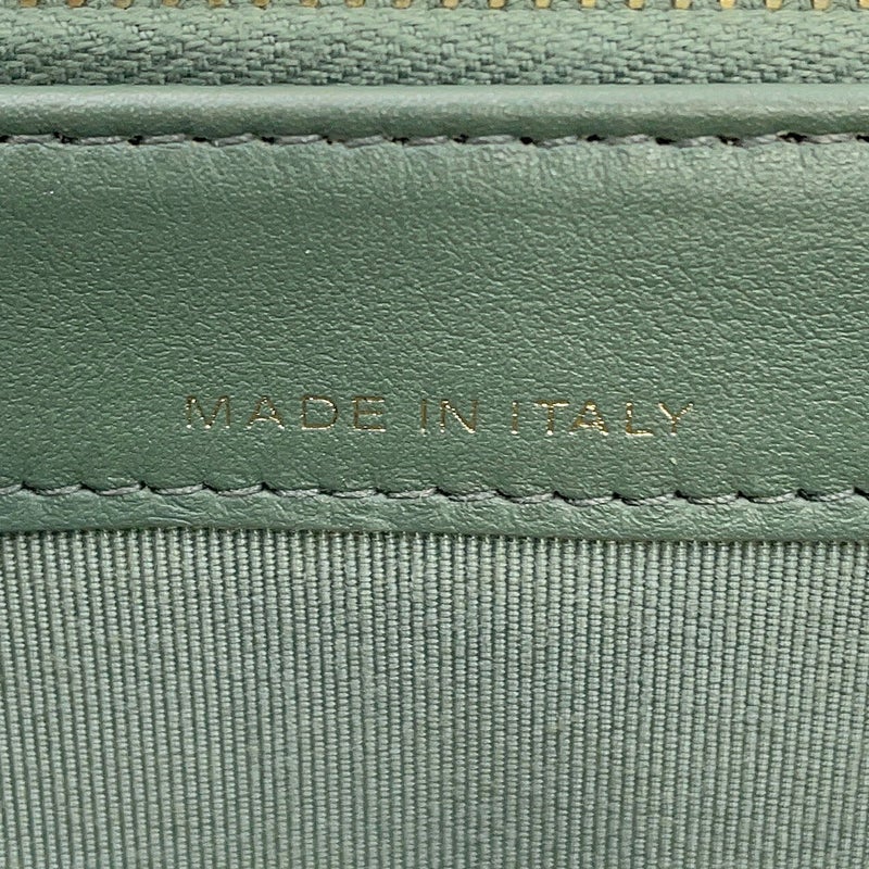 シャネル チェーンウォレット ココマーク マトラッセ キルティング キャビアスキン A82527 CHANEL 財布