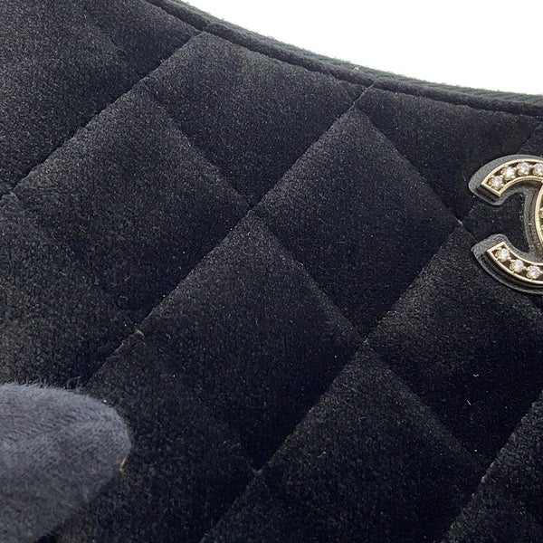 シャネル チェーンショルダーバッグ ココマーク マトラッセ ラインストーン ベロア CHANEL ノベルティ 2024イヤーズギフト 黒