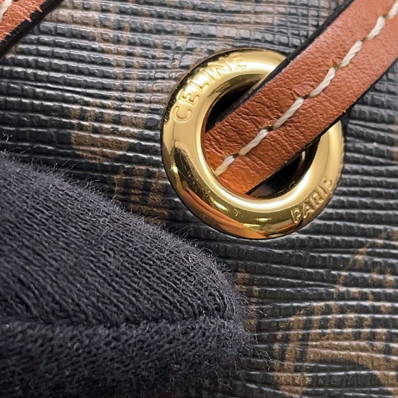 セリーヌ ショルダーバッグ スモール ドローストリングバッグ トリオンフキャンバス 191142BZJ 04LU  CELINE マカダム バッグ