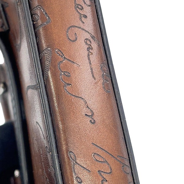 ベルルッティ ボディバッグ アンジュール ナノ スクリット スワイプ レザーポーチ レザー Berluti