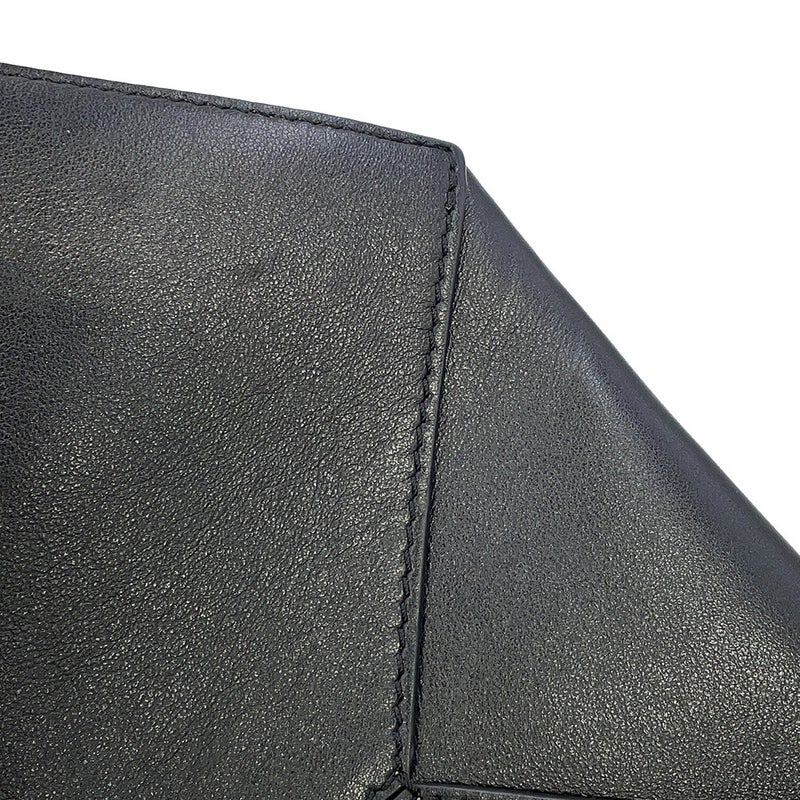 ロエベ トートバッグ パズルフォルド トート シャイニーカーフレザー A657G50X01 LOEWE 黒