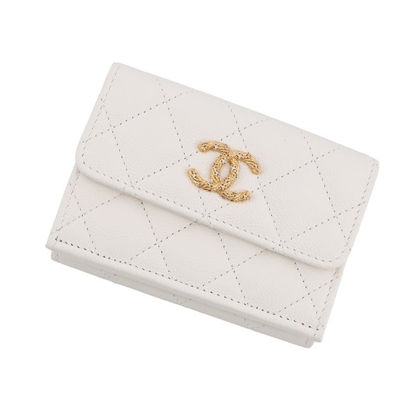 シャネル 三つ折り財布 マトラッセ ココマーク クラシック スモール フラップ ウォレット キャビアスキン AP4564 CHANEL 白