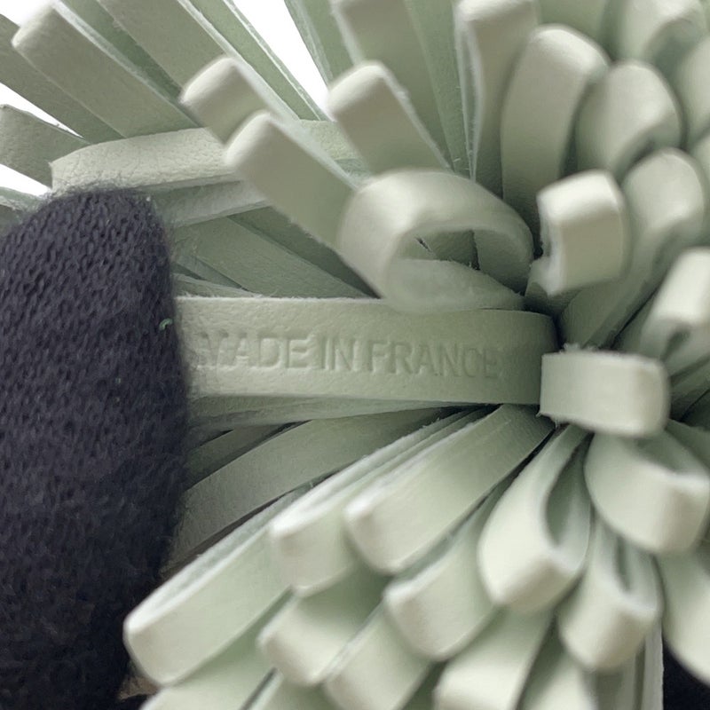 エルメス キーホルダー カルメン ウノドス ヴェールフィズ/ヴェールコミック/シルバー金具 ラムスキン HERMES チャーム