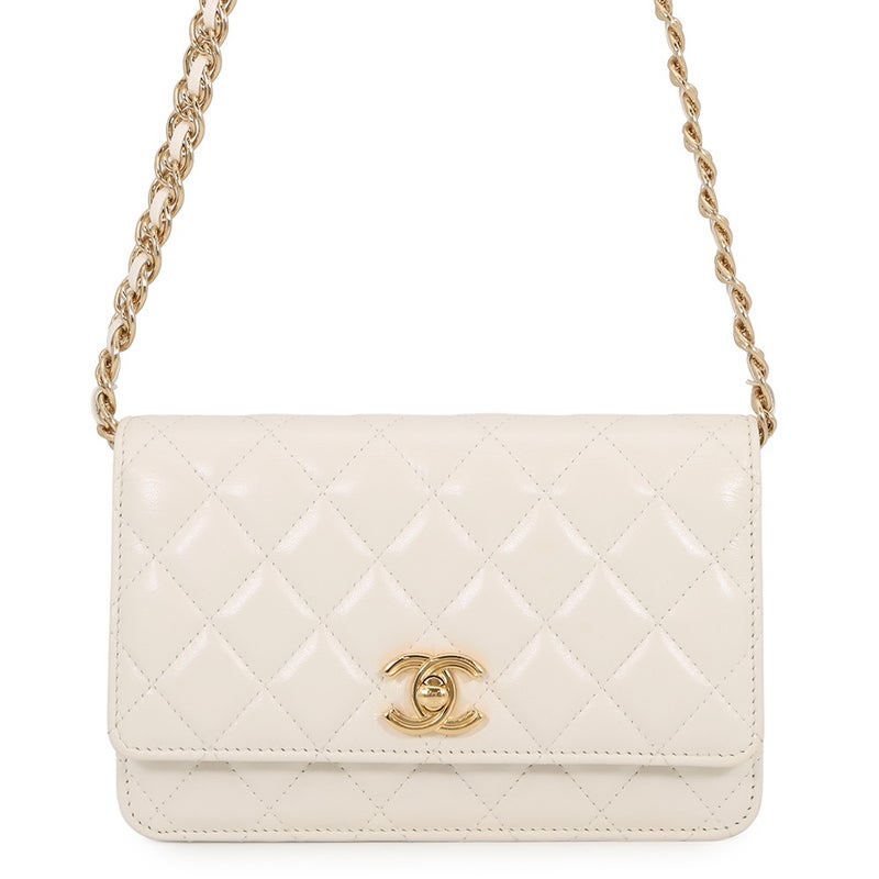 シャネル チェーンウォレット マトラッセ ココマーク ラムスキン AP4241 CHANEL 財布 白