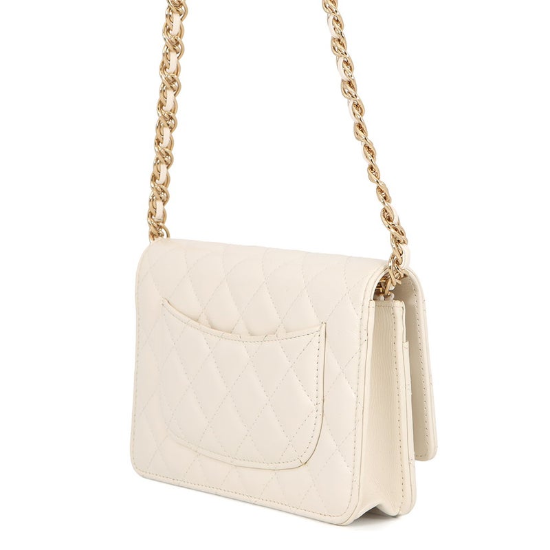 シャネル チェーンウォレット マトラッセ ココマーク ラムスキン AP4241 CHANEL 財布 白