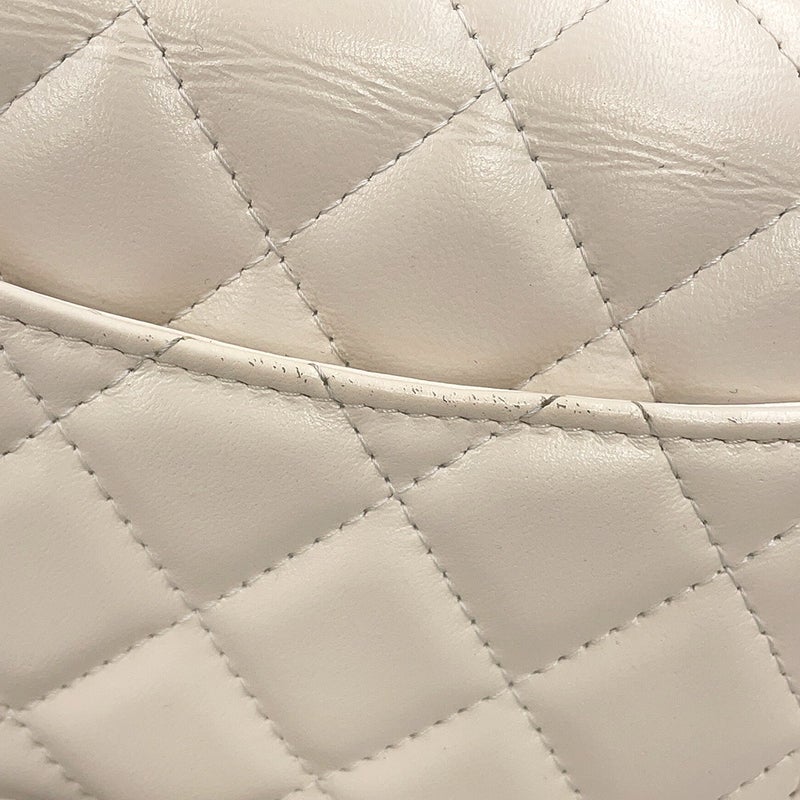 シャネル チェーンウォレット マトラッセ ココマーク ラムスキン AP4241 CHANEL 財布 白