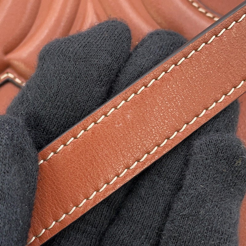 セリーヌ ショルダーバッグ スモール バケット キュイル トリオンフ カーフレザー 113783DU3 CELINE