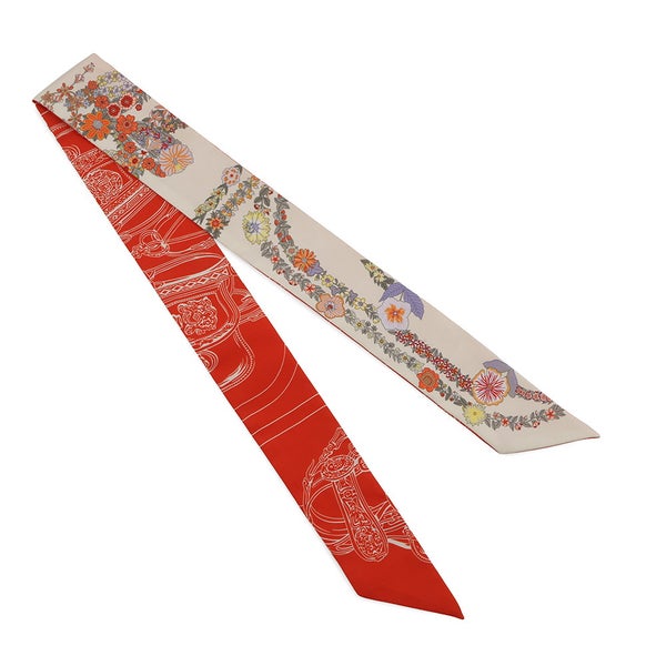 エルメス スカーフ ツイリー ブリッド・ドゥ・ガラ・アン・フルール&アイライナー Brides de Gala en fleurs HERMES シルク 2025年春夏