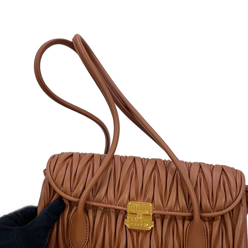 ミュウミュウ ショルダーバッグ マテラッセ レザー 5BD265 Miu Miu ブラウン