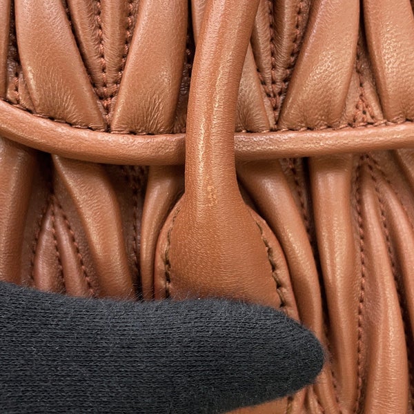 ミュウミュウ ショルダーバッグ マテラッセ レザー 5BD265 Miu Miu ブラウン