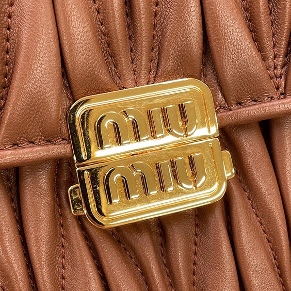 ミュウミュウ ショルダーバッグ マテラッセ レザー 5BD265 Miu Miu ブラウン