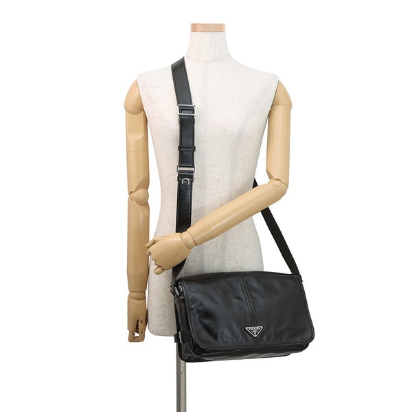 プラダ ショルダーバッグ トライアングルロゴ ソフトルックス レザー 2VD073 PRADA 黒