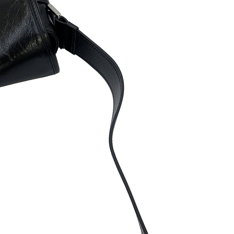 プラダ ショルダーバッグ トライアングルロゴ ソフトルックス レザー 2VD073 PRADA 黒