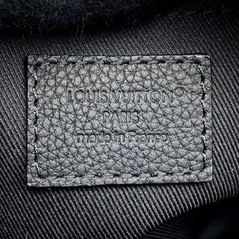 ルイヴィトン ショルダーバッグ ワクシーカーフレザー ボーディング・メッセンジャー M15265 ヴィトン ブラック 黒