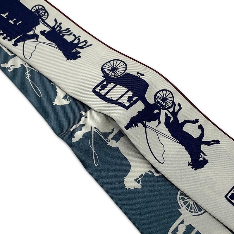 エルメス スカーフ ツイリー 車輪でめぐるパリ・ドゥ・トゥジュール シルク レザー 2023年秋冬