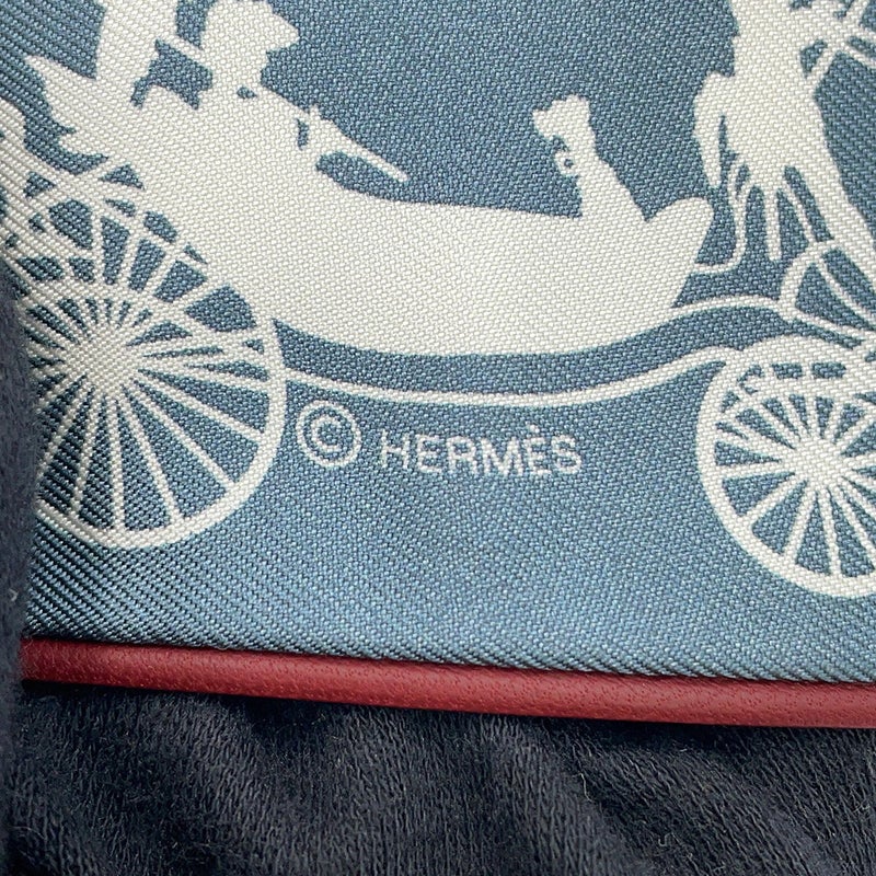 エルメス スカーフ ツイリー 車輪でめぐるパリ・ドゥ・トゥジュール シルク レザー 2023年秋冬