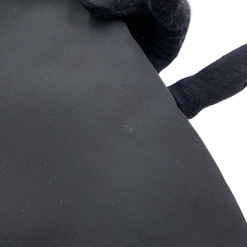 プラダ ショルダーバッグ Re-Nylon スマートフォンケース ナイロン 2ZH155 PRADA 黒