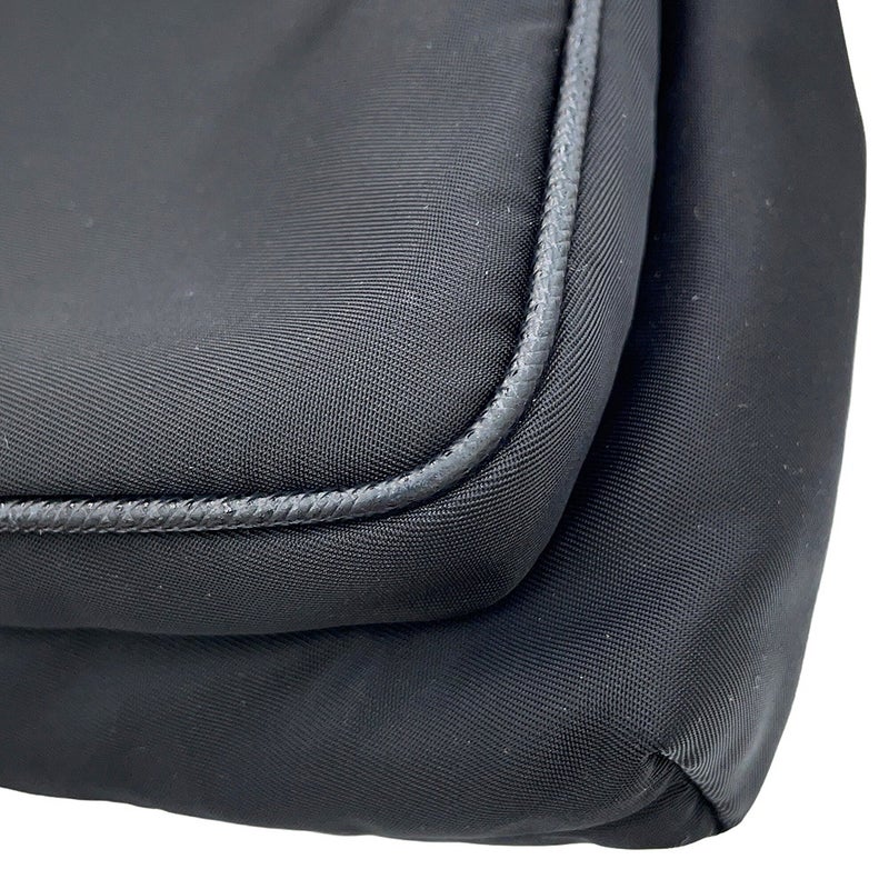 プラダ ショルダーバッグ Re-Nylon スマートフォンケース ナイロン 2ZH155 PRADA 黒