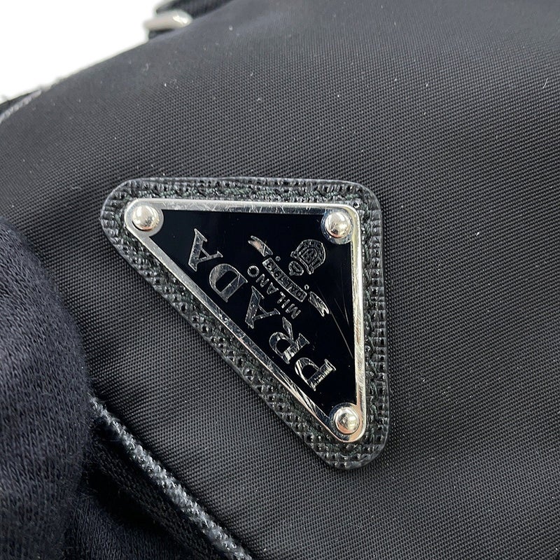 プラダ ショルダーバッグ Re-Nylon スマートフォンケース ナイロン 2ZH155 PRADA 黒