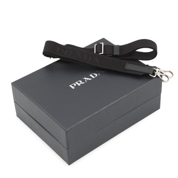 プラダ ショルダーバッグ Re-Nylon スマートフォンケース ナイロン 2ZH155 PRADA 黒