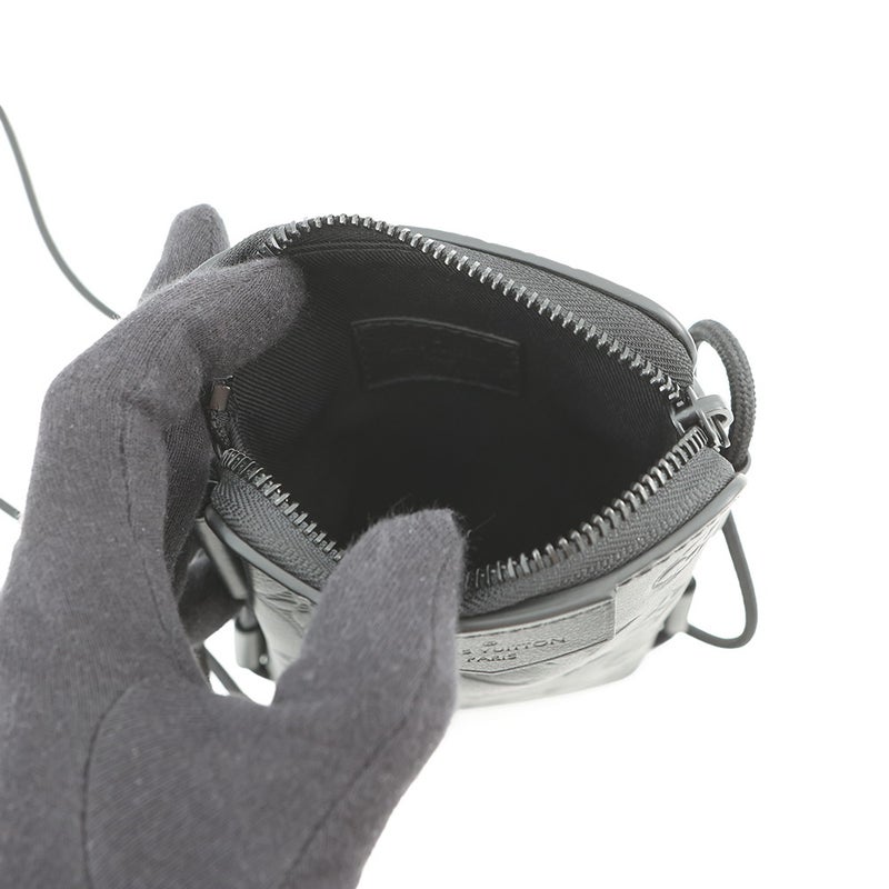 ルイヴィトン ショルダーバッグ モノグラム・シャドウ レースアップ・ポーチ M12601 LOUIS VUITTON ポシェット 黒 ブラック