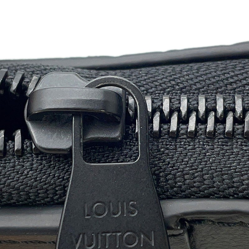 ルイヴィトン ショルダーバッグ モノグラム・シャドウ レースアップ・ポーチ M12601 LOUIS VUITTON ポシェット 黒 ブラック