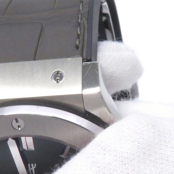 ウブロ クラシック・フュージョン チタニウム グリーン 511.NX.8970.LR HUBLOT 腕時計 グリーン文字盤