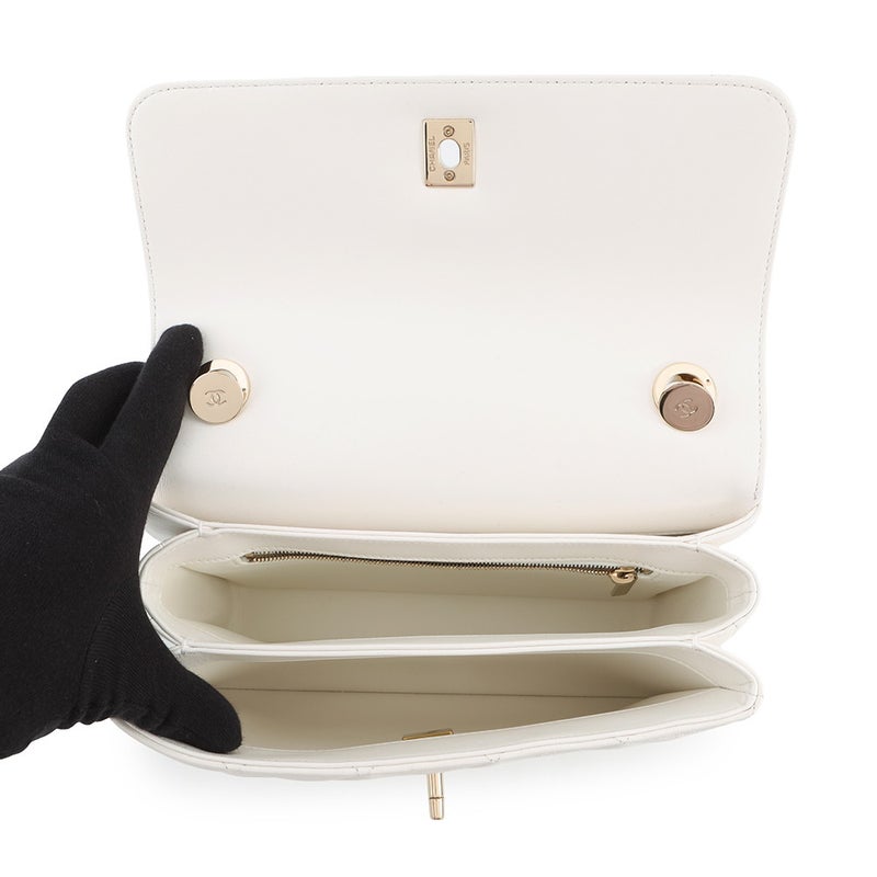 シャネル ハンドバッグ ココマーク マトラッセ トップハンドル ラムスキン A92236 CHANEL 2way チェーンショルダー 白