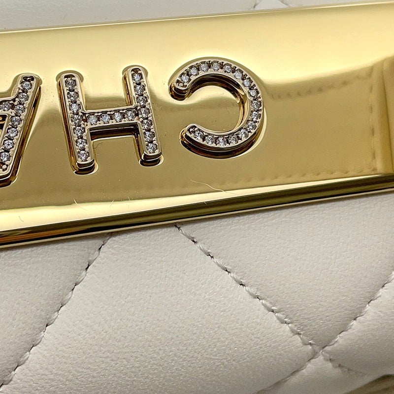 シャネル ハンドバッグ ココマーク マトラッセ トップハンドル ラムスキン A92236 CHANEL 2way チェーンショルダー 白