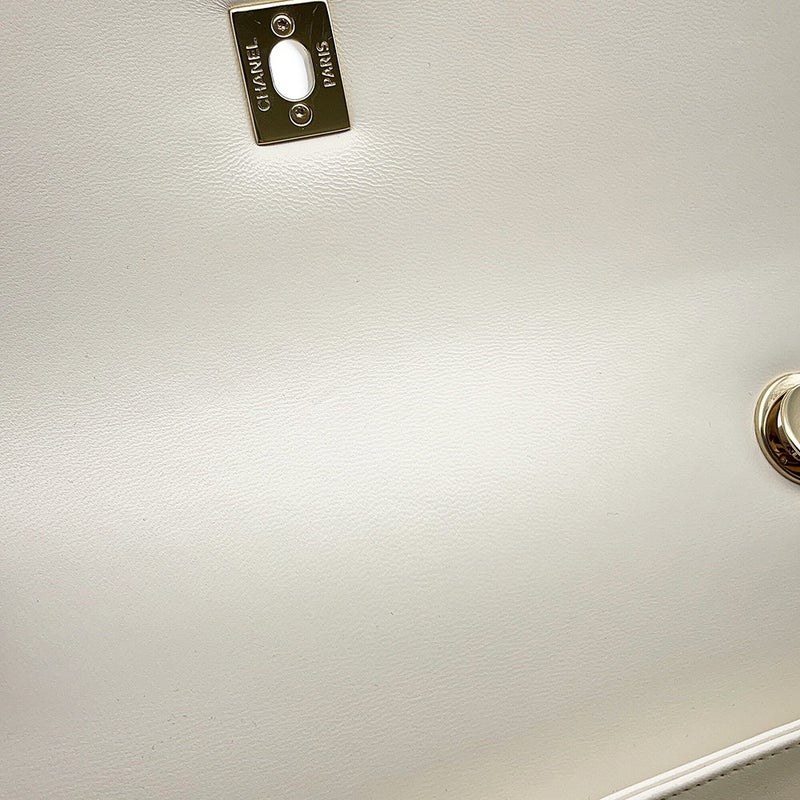 シャネル ハンドバッグ ココマーク マトラッセ トップハンドル ラムスキン A92236 CHANEL 2way チェーンショルダー 白