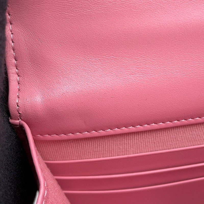 シャネル チェーンウォレット マトラッセ ココマーク ラムスキン AP2289 CHANEL ショルダーバッグ 財布