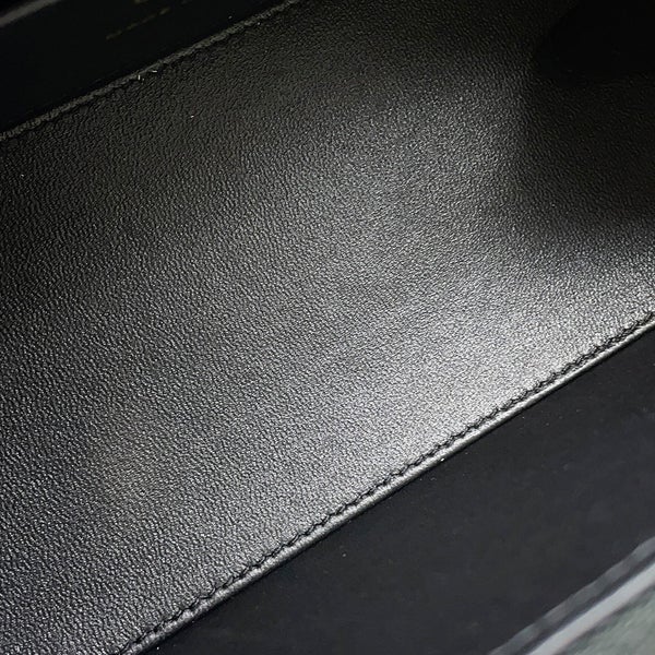 シャネル チェーンショルダーバッグ マトラッセ ココマーク ヴァニティケース ラムスキン AP2199 CHANEL バッグ 黒