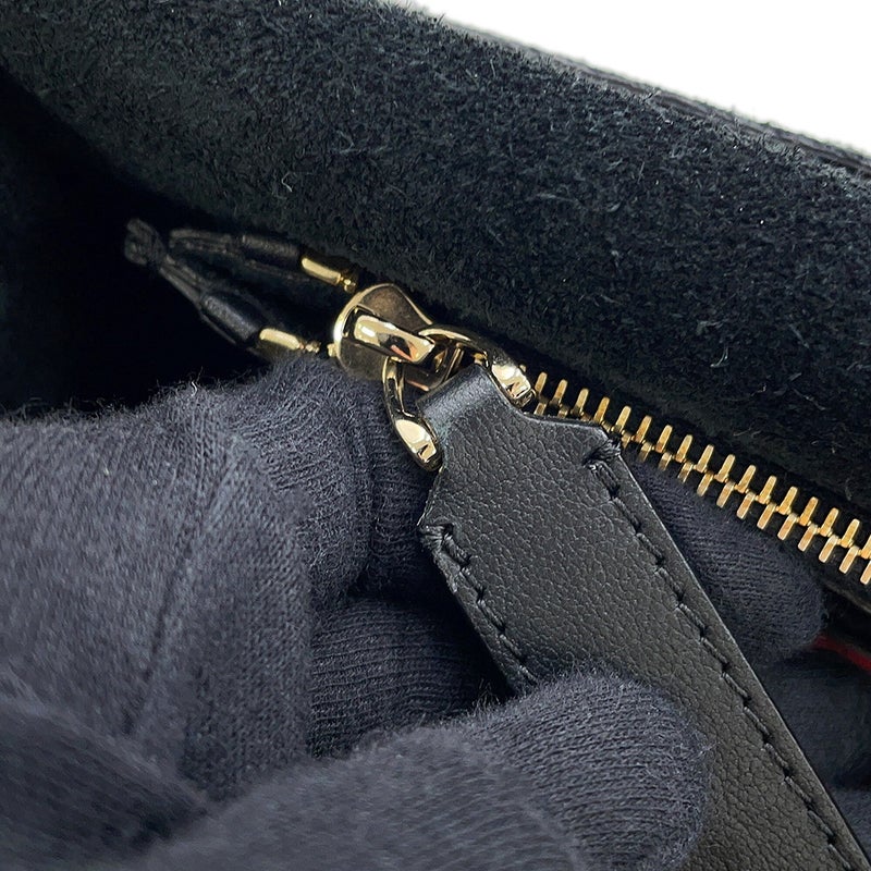 ヴァレンティノ・ガラヴァーニ ショルダーバッグ ロックスタッズ スモール レザー TW2B0E86YRK VALENTINO 黒