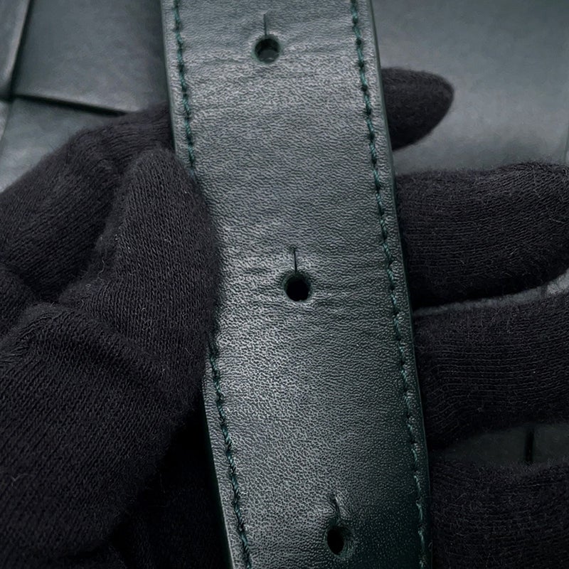 ボッテガヴェネタ ショルダーバッグ カセット マキシイントレチャート レザー BOTTEGA VENETA バッグ