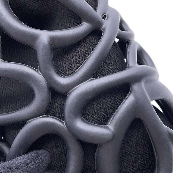 ロエべ ショルダーバッグ インフレーテッド ポケット アナグラム カットアウト ラバー/レザー C630G26X01 LOEWE 黒