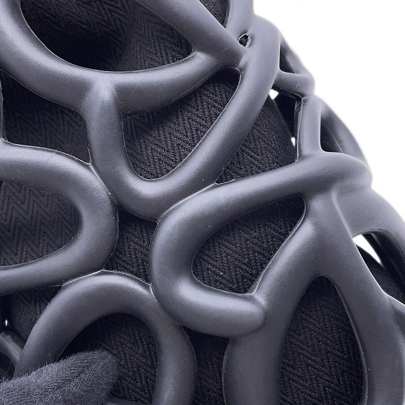 ロエべ ショルダーバッグ インフレーテッド ポケット アナグラム カットアウト ラバー/レザー C630G26X01 LOEWE 黒