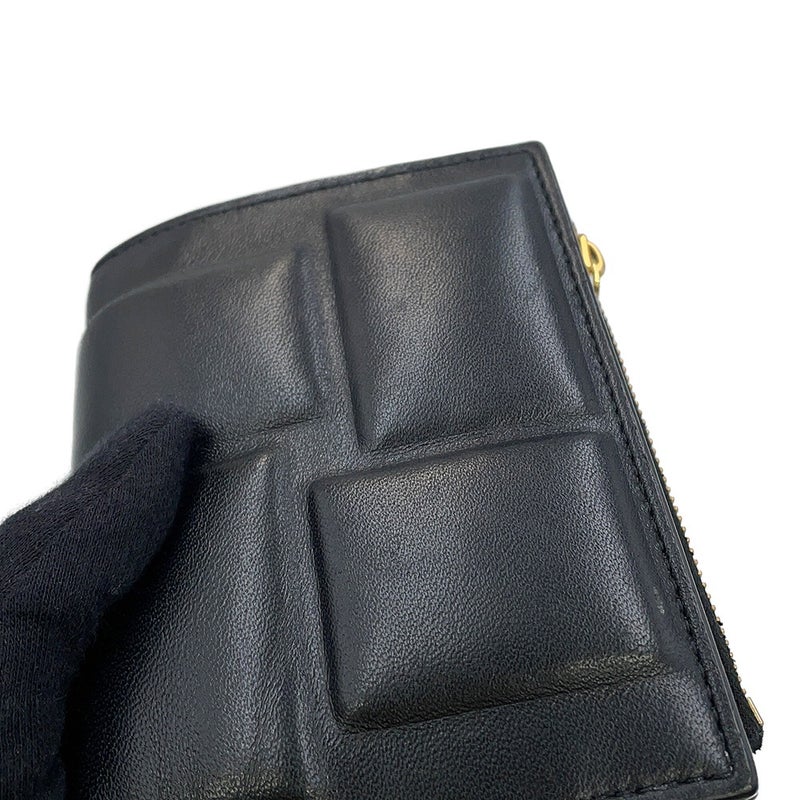 ボッテガヴェネタ 二つ折り財布 パデット ラムスキン BOTTEGA VENETA 黒