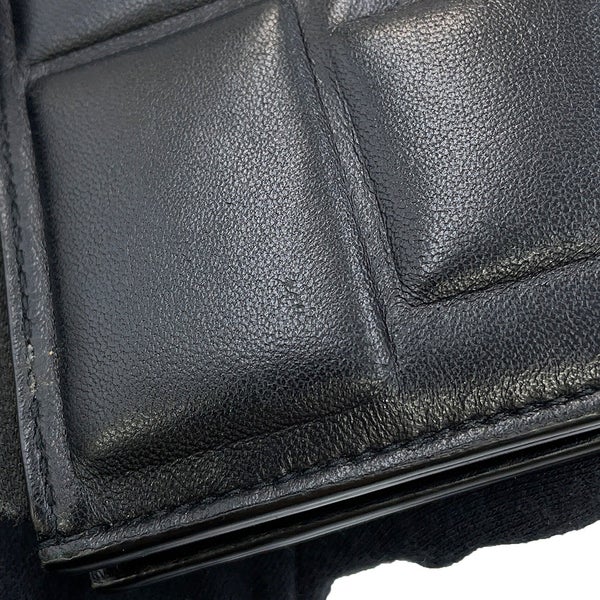 ボッテガヴェネタ 二つ折り財布 パデット ラムスキン BOTTEGA VENETA 黒