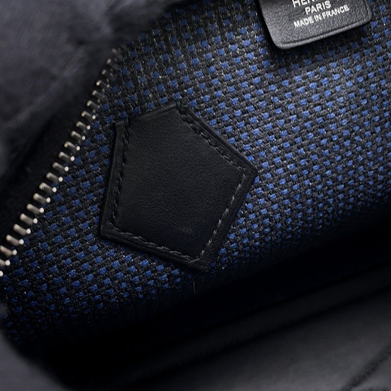 エルメス エルメス ヴィクトリア 3 フールトゥ ミニ ブラック/ブルーサフィール/シルバー金具 スイフト/トワルキャドリーユ W刻印 ２wayショルダー