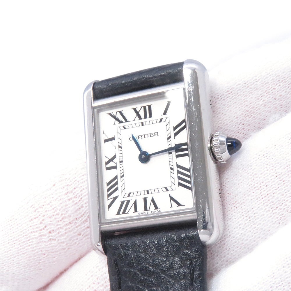 カルティエ Cartier 腕時計 タンクマスト WSTA0042 レクタンギュラー シルバー文字盤 ローマンインデックス ブラック 革ベルト SS クオーツアナログ 【中古】 カルティエ タンク マスト ウォッチ SM [WSTA0042] 2021年 | アルファ