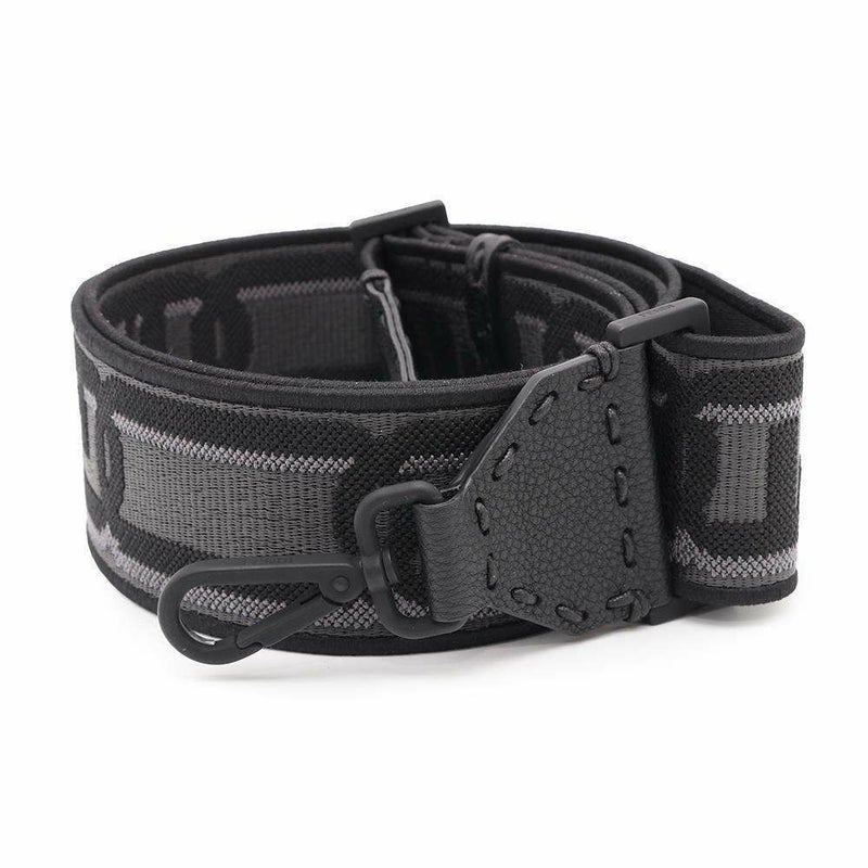 フェンディ ショルダーストラップ ストラップユー FFロゴ キャンバス FENDI 黒