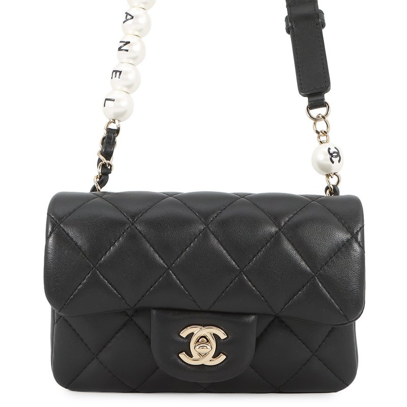 シャネル ショルダーバッグ マトラッセ ミニ ロゴ ボール ラムスキン CHANEL バッグ 黒