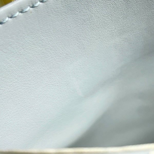 シャネル ハンドバッグ ワイルドステッチ マトラッセ ココマーク ラムスキン CHANEL